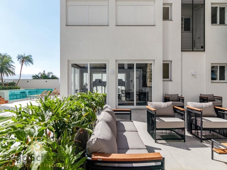 Apartamento com 2 dormitórios  em Torres 