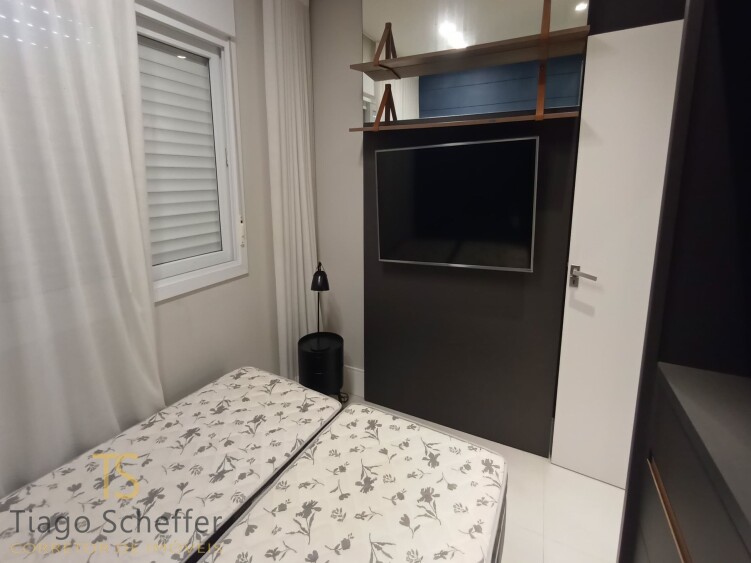 Apartamento com 2 dormitórios  em Torres 