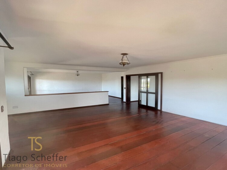 Apartamento com 3 dormitórios  em Torres 