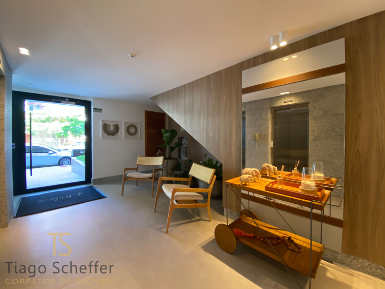Apartamento com 3 dormitórios  em Torres 