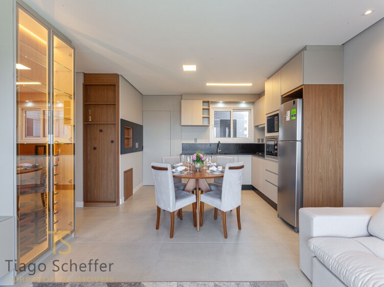 Apartamento com 2 dormitórios  em Torres 