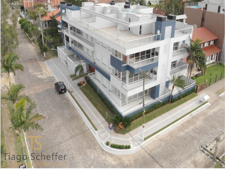 Apartamento com 3 dormitórios  em Torres 
