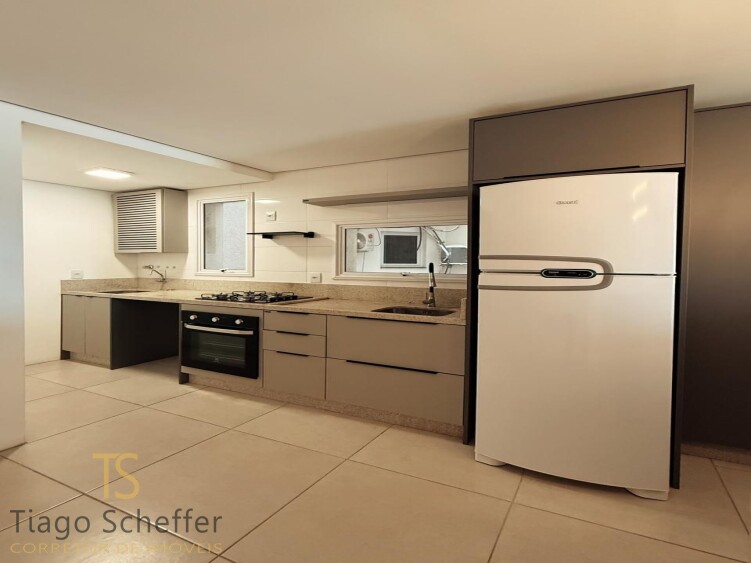Apartamento com 2 dormitórios  em Torres 