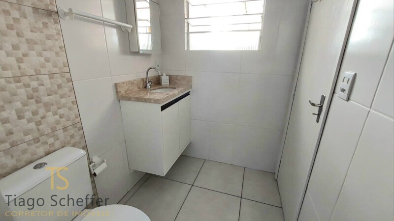 Casa a poucos metros da praia