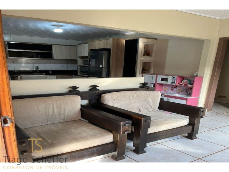 Casa com 2 dormitórios  em Torres 