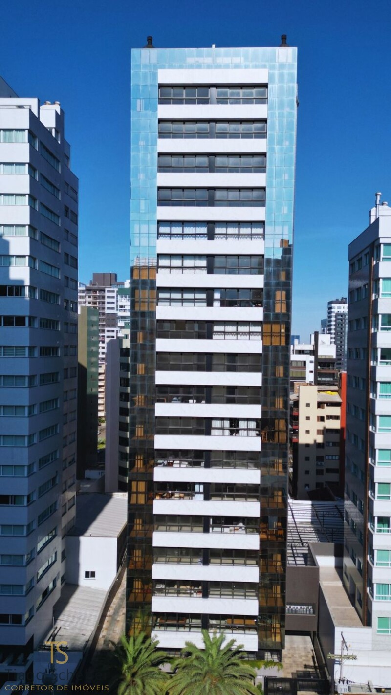 Apartamento com 2 dormitórios  em Torres 