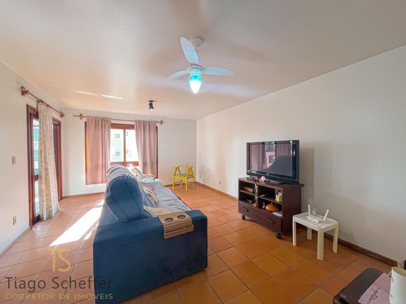 Apartamento com 3 dormitórios  em Torres 