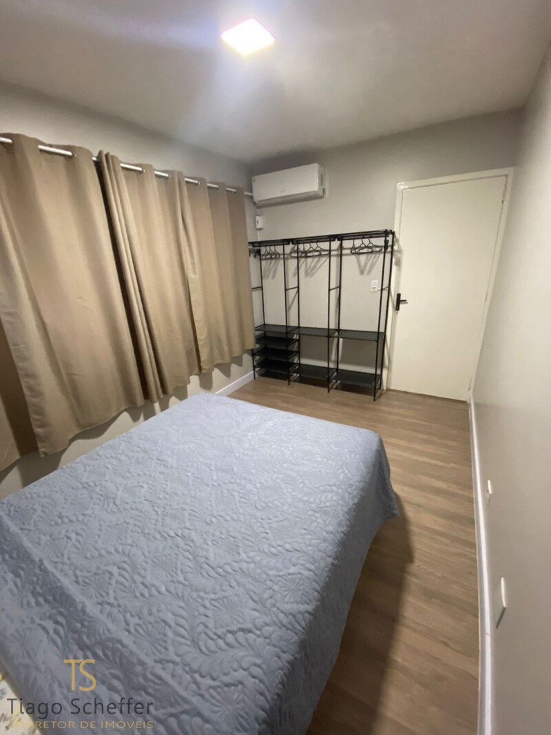 Apartamento com 2 dormitórios  em Torres 