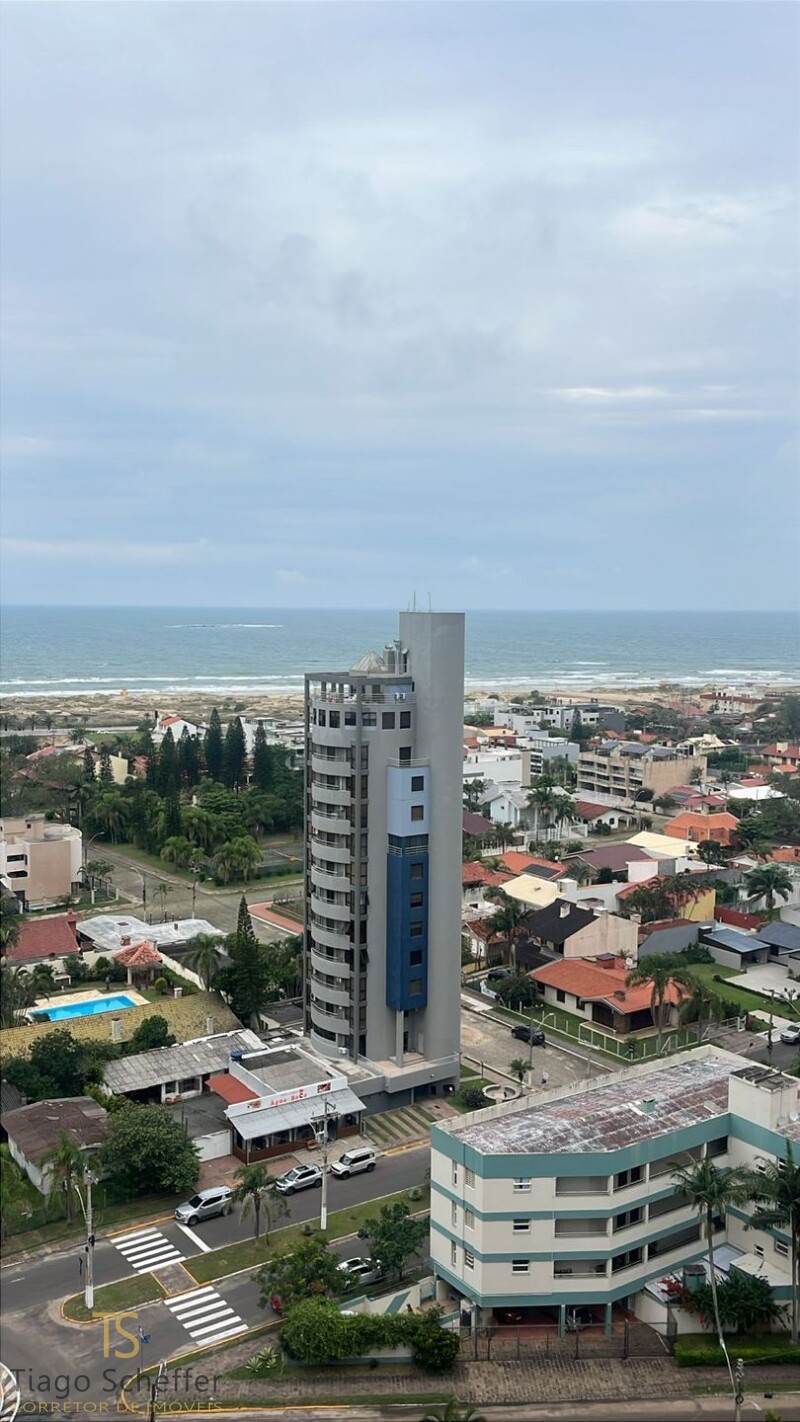 Apartamento com 2 dormitórios  em Torres 