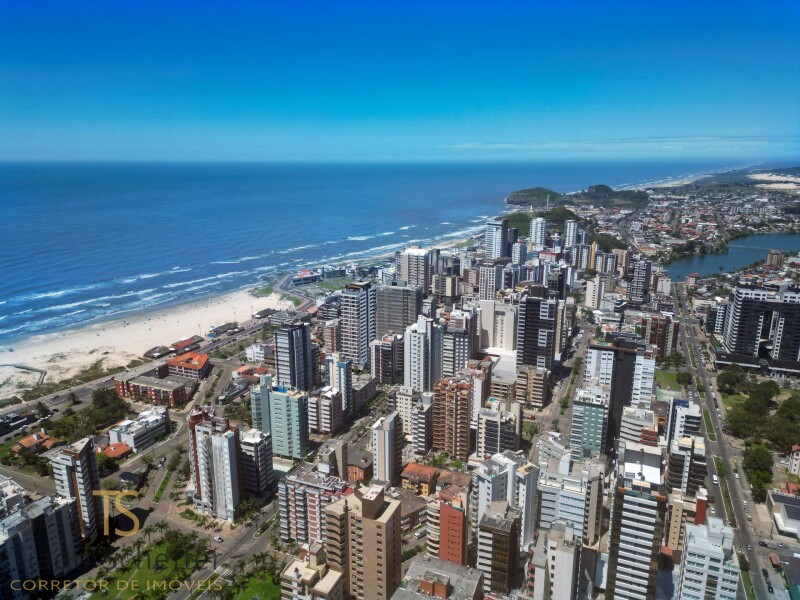 Apartamento com 3 dormitórios  em Torres 