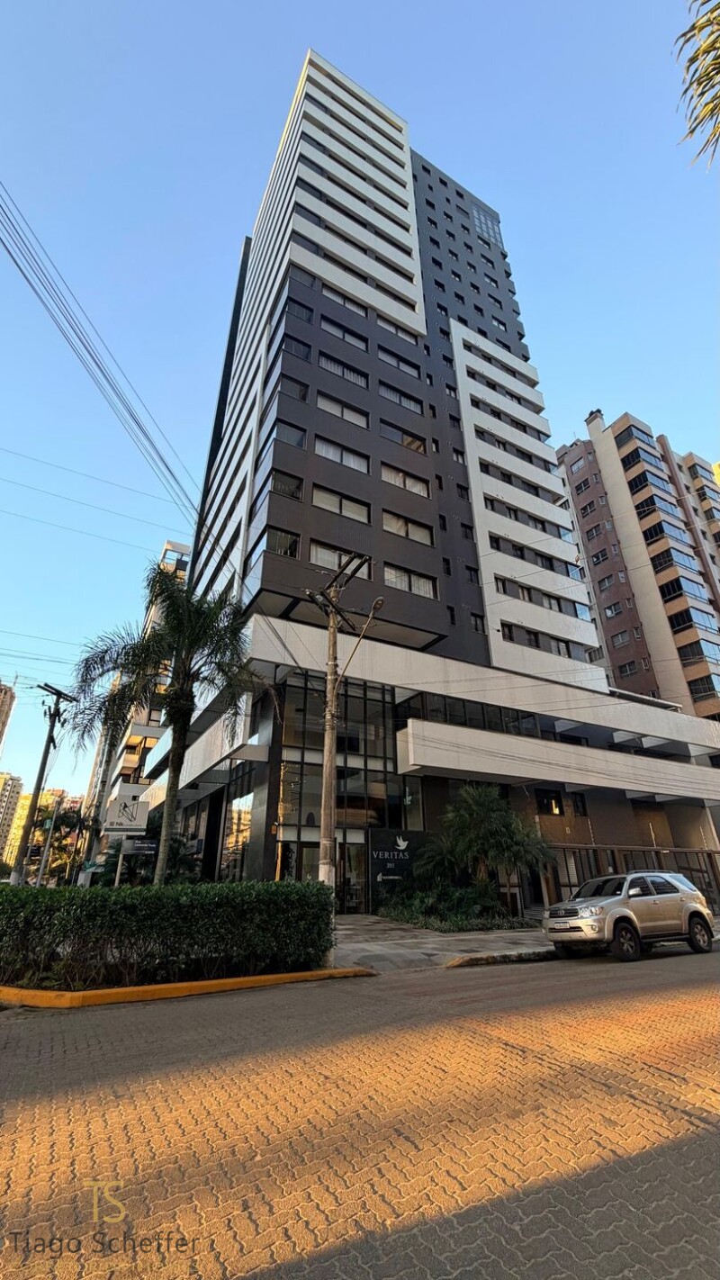 Apartamento com 2 dormitórios  em Torres 