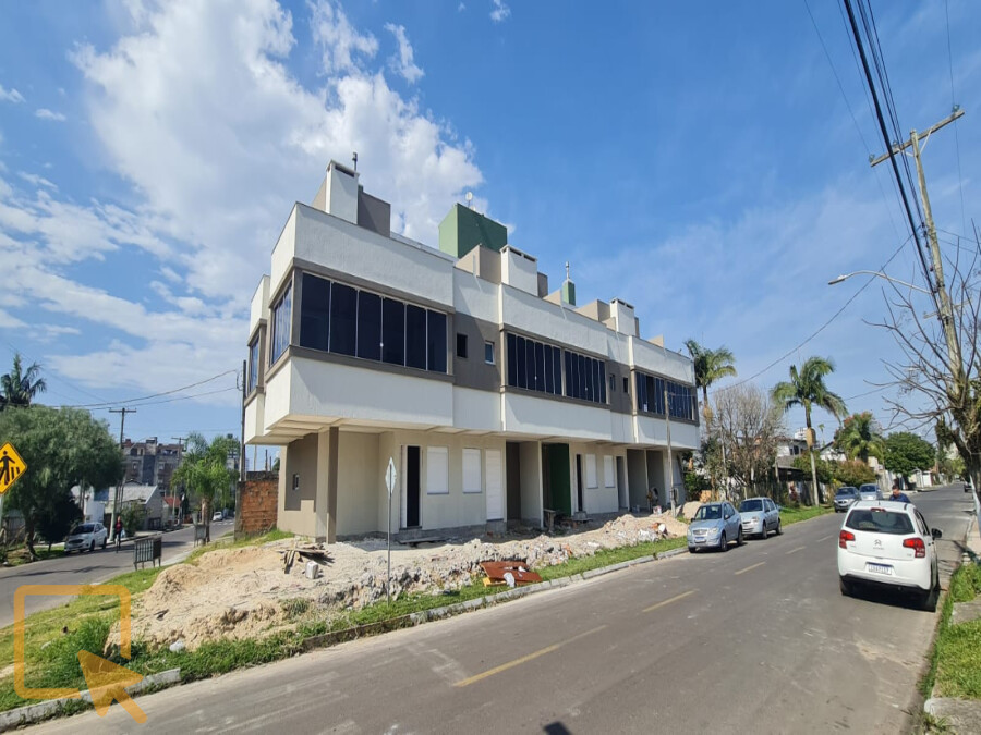 Foto 12 - Sobrado Triplex com 3 dormitórios  em Torres  em Torres, bairro Centro