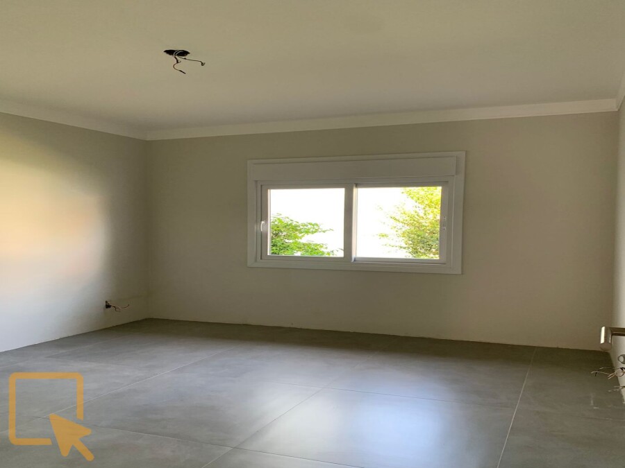 4 - Casa com 4 dormitórios  em Torres  em torres Praia da Cal