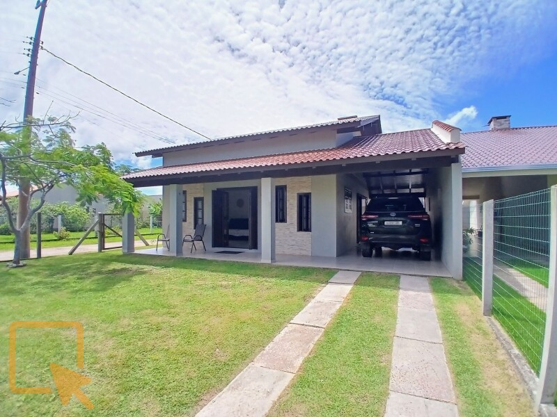 1 - Casa com 3 dormitórios  em Torres  em torres Paraíso
