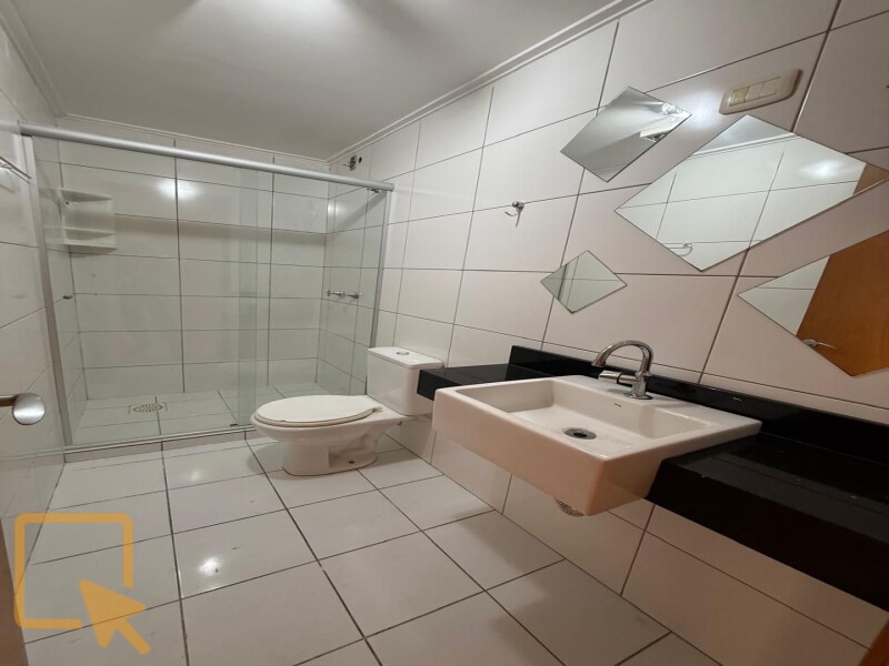 4 - Apartamento com 3 dormitórios  em Caxias do Sul  em caxias-do-sul Nossa Senhora de Lourdes