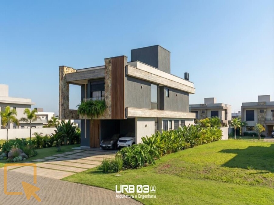 Foto 5 - Casa com 4 dormitórios  em Torres  em Torres, bairro Praia da Cal