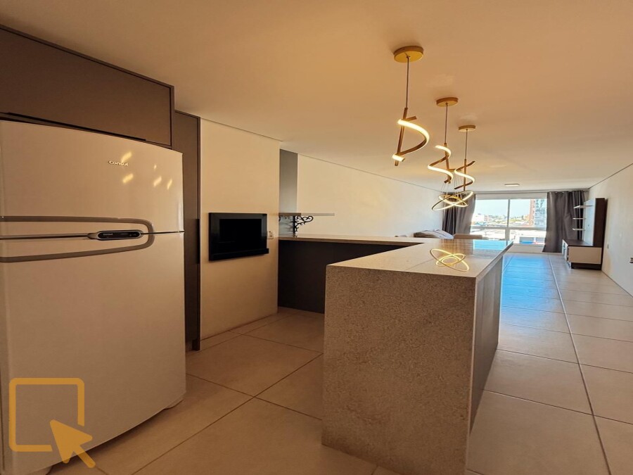 2 - Apartamento com 2 dormitórios  em Torres  em torres Centro