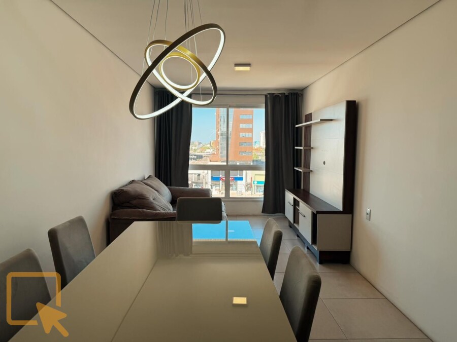 4 - Apartamento com 2 dormitórios  em Torres  em torres Centro