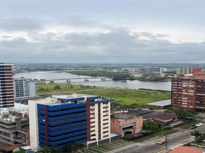 Apartamento com 2 dormitórios  em Torres 