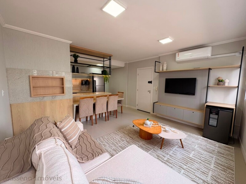 Apartamento com 2 dormitórios  em Torres 