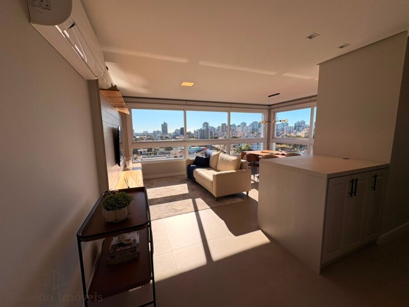 Apartamento com 2 dormitórios  em Torres 