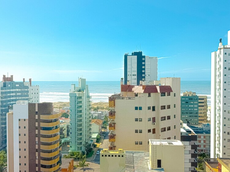 Cobertura com 3 dormitórios  em Torres 