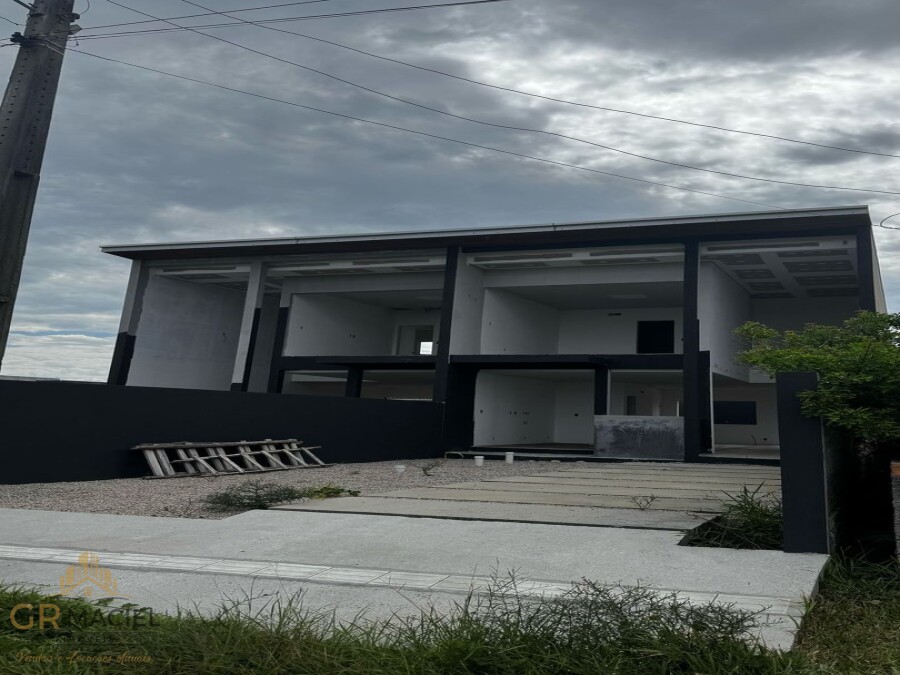 Casa com 2 dormitórios  em Passo de Torres 