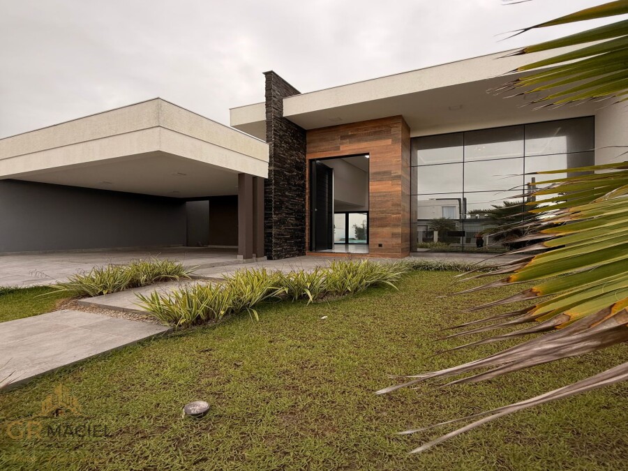 Casa com 3 dormitórios  em Passo de Torres 